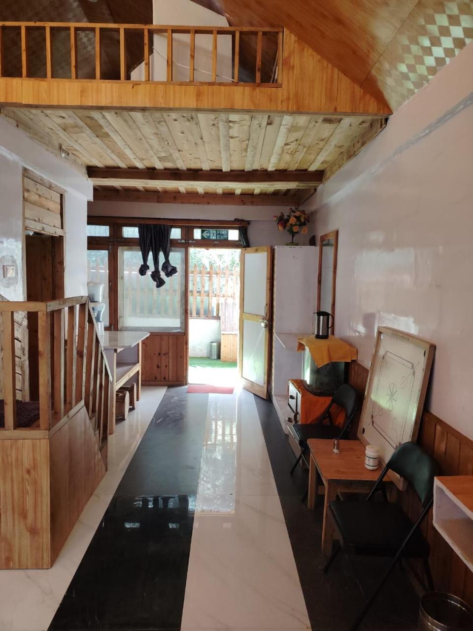 Matri Pitri Cottage Matiana Exterior foto